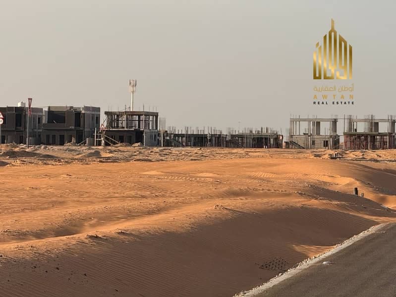 Two Adjacent Corner Plots for Sale in Al Surrah، الصورة 2