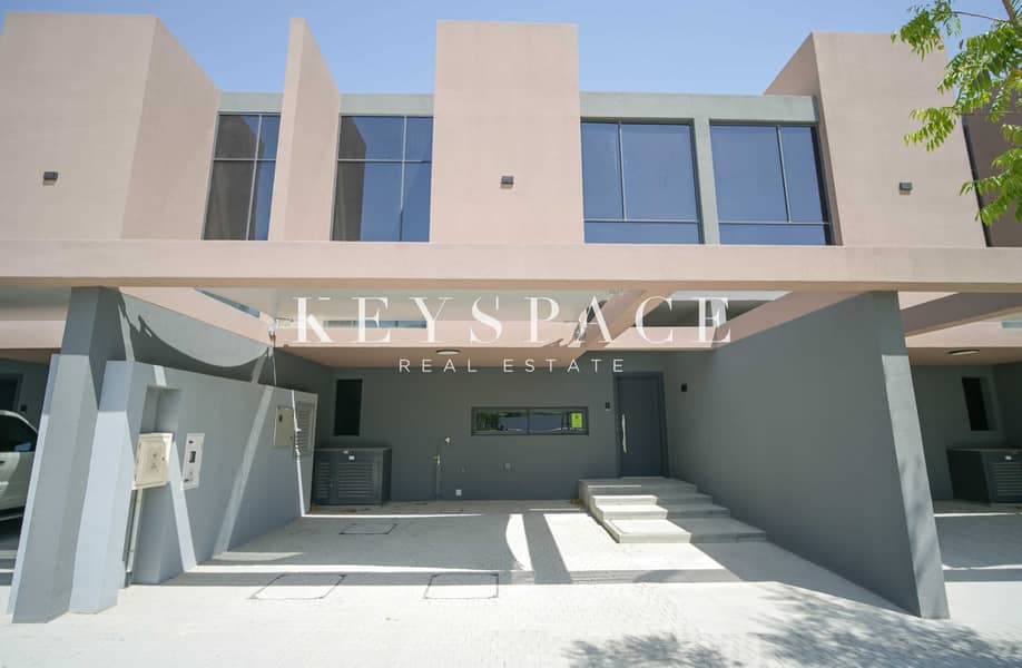 Modern Masaar Home | Garden Setting & Everyday Comfort | Resale, photo 2