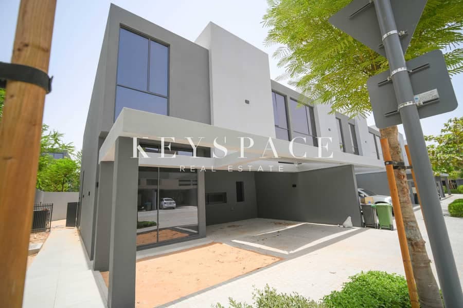 Private Villa | Open Green Views & Elegant Living | Resale, photo 2