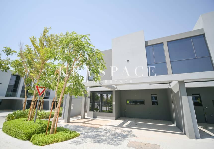 Modern Masaar Home | Garden Setting & Everyday Comfort | Resale, photo 2