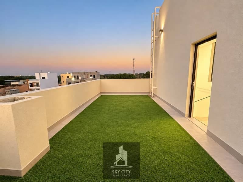 An exceptional location and a once-in-a-lifetime opportunity: a luxurious, modern villa featuring a 30-meter setback and a "Dubai-style" design.، الصورة 3